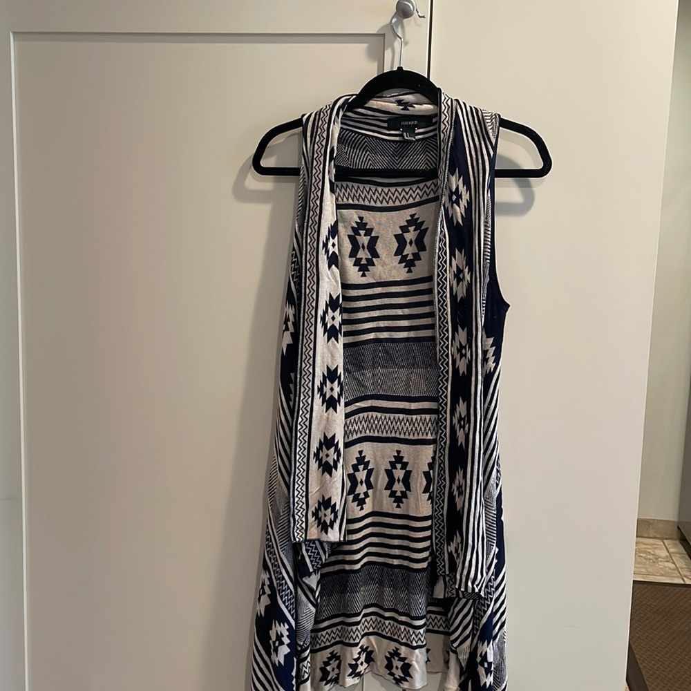 Sleeves Shawl
